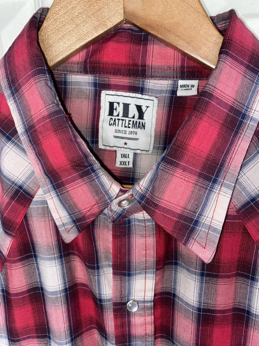 Ely Cattleman Red Plaid Short-Sleeve Western Shirt, Line Dancing - Picture 4 of 7